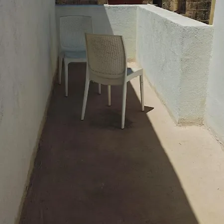 Kwatera prywatna Private With Shower En-suite And Terrace *