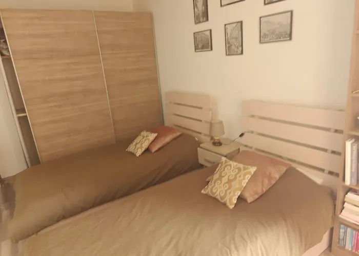 Private With Shower En-suite And Terrace Homestay Balzan